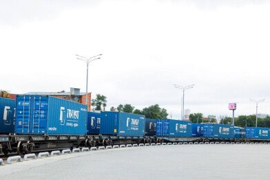 Первый контейнерный поезд с рапсовым маслом во флекситанках из Москвы в Китай из ТЛЦ «Южный Порт»