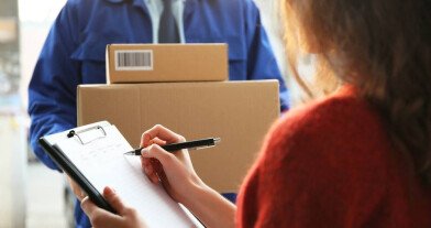 Доставка грузов «от двери до двери»: преимущества автомобильных перевозок с «Транзит»